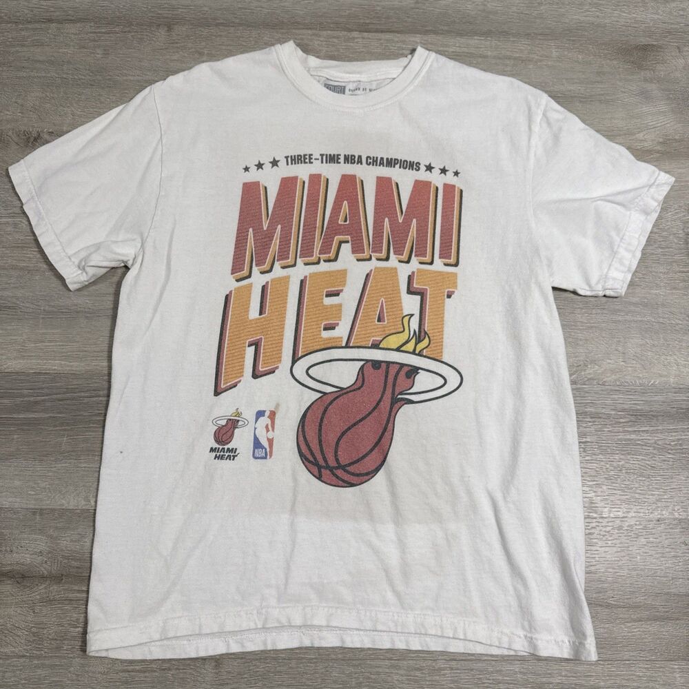 Miami Heat Shirt Three-Time NBA Champions Men’s Large White NBA Basketball